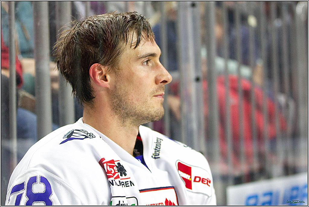 PENNY DEL;  Koelner Haie - Schwenninger Wild Wings; Koeln, 08.10.2021